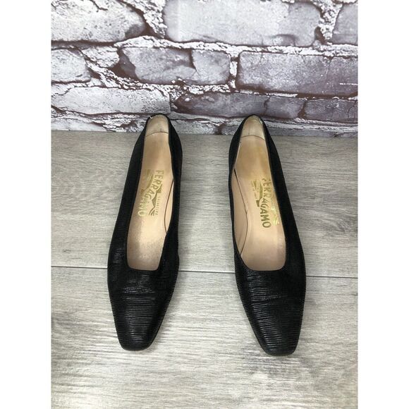 Salvatore Ferragamo Black Leather Designer Block Heels Women’s Sz 7AAA US/37.5EU - Picture 13 of 16